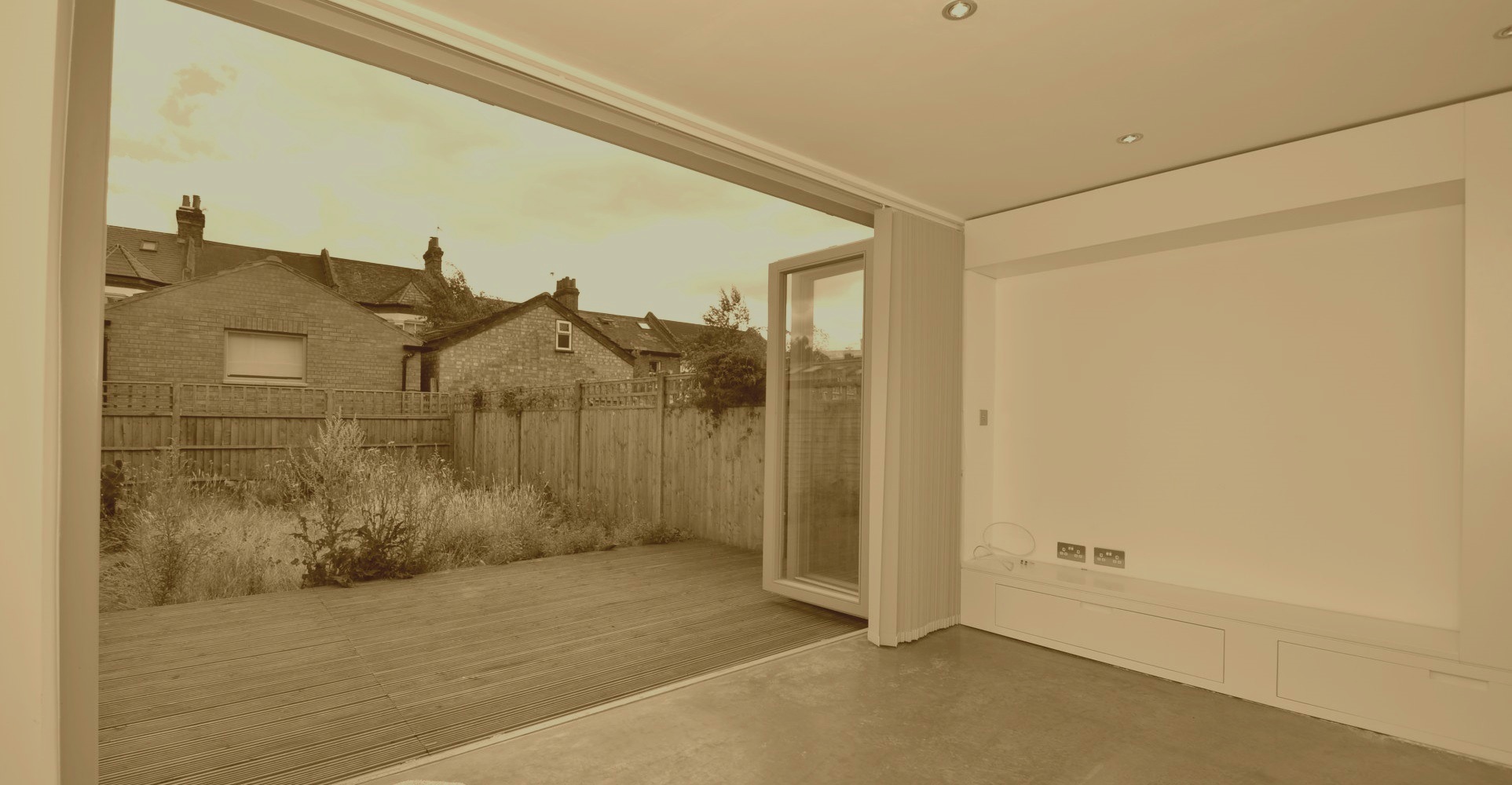 Slider, Glaziers in Edgware, Burnt Oak, HA8